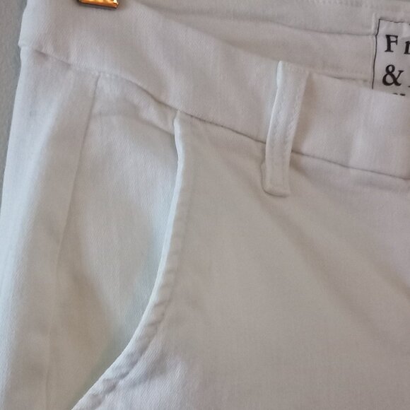 FRANK & EILEEN  Wicklow the Italian Chino white stretch chinos - Picture 5 of 10